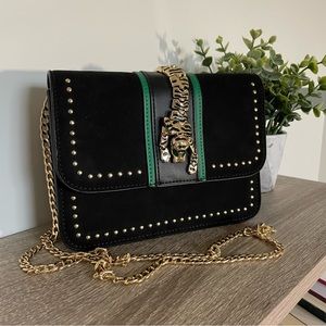 TOP SHOP chain crossbody purse ✨